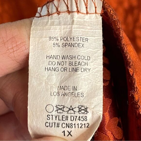 5 for $25🔥Now & Forever Burnt Orange Cheetah Print Tunic Top 1X - Picture 4 of 6